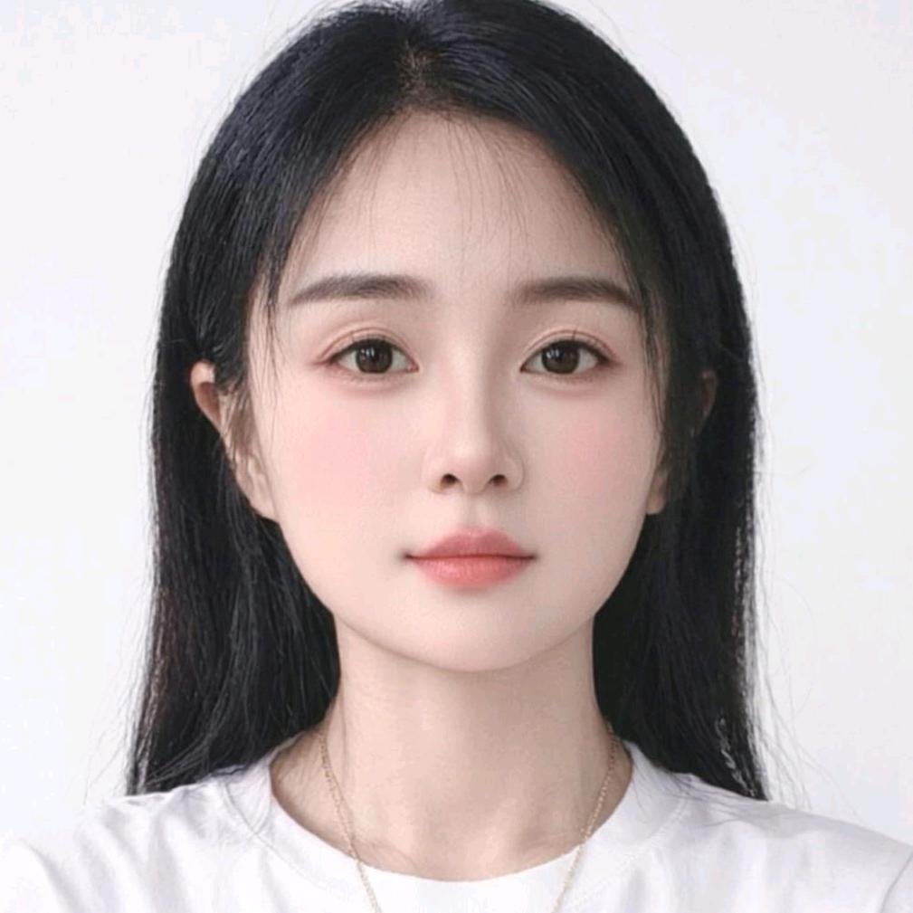 陈君
