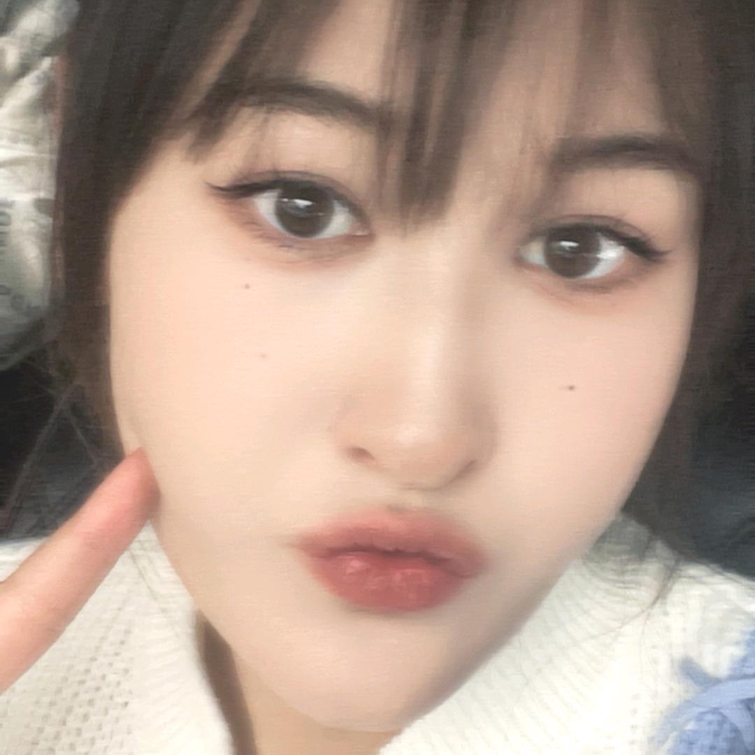 软甜呦妹