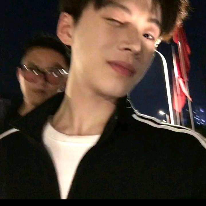 念安    _  .