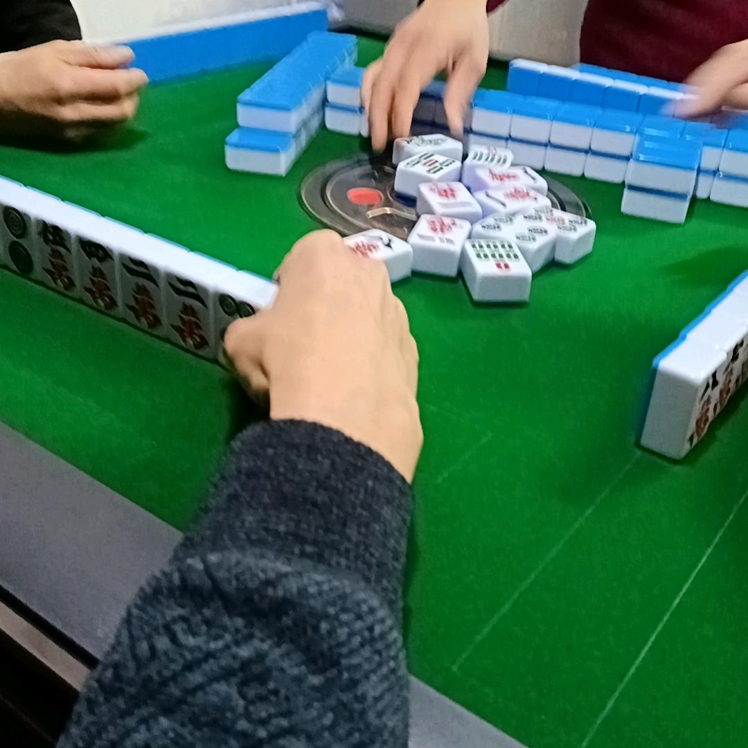 晓羅