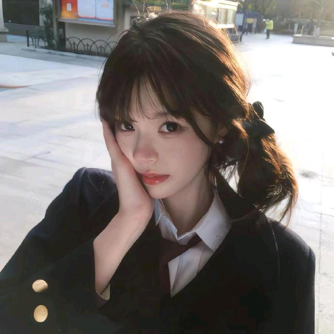 轻奢名媛衣橱服饰