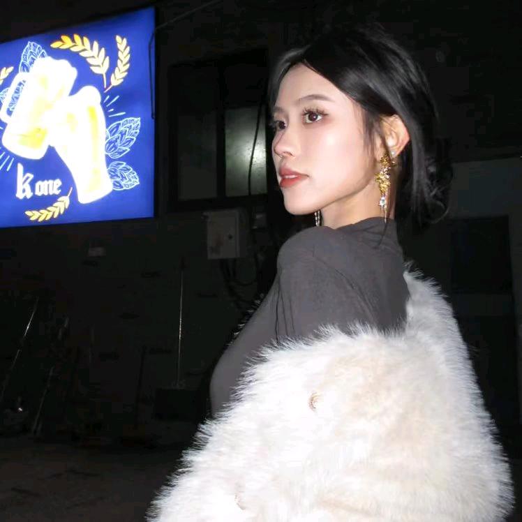 涵姐姐💋