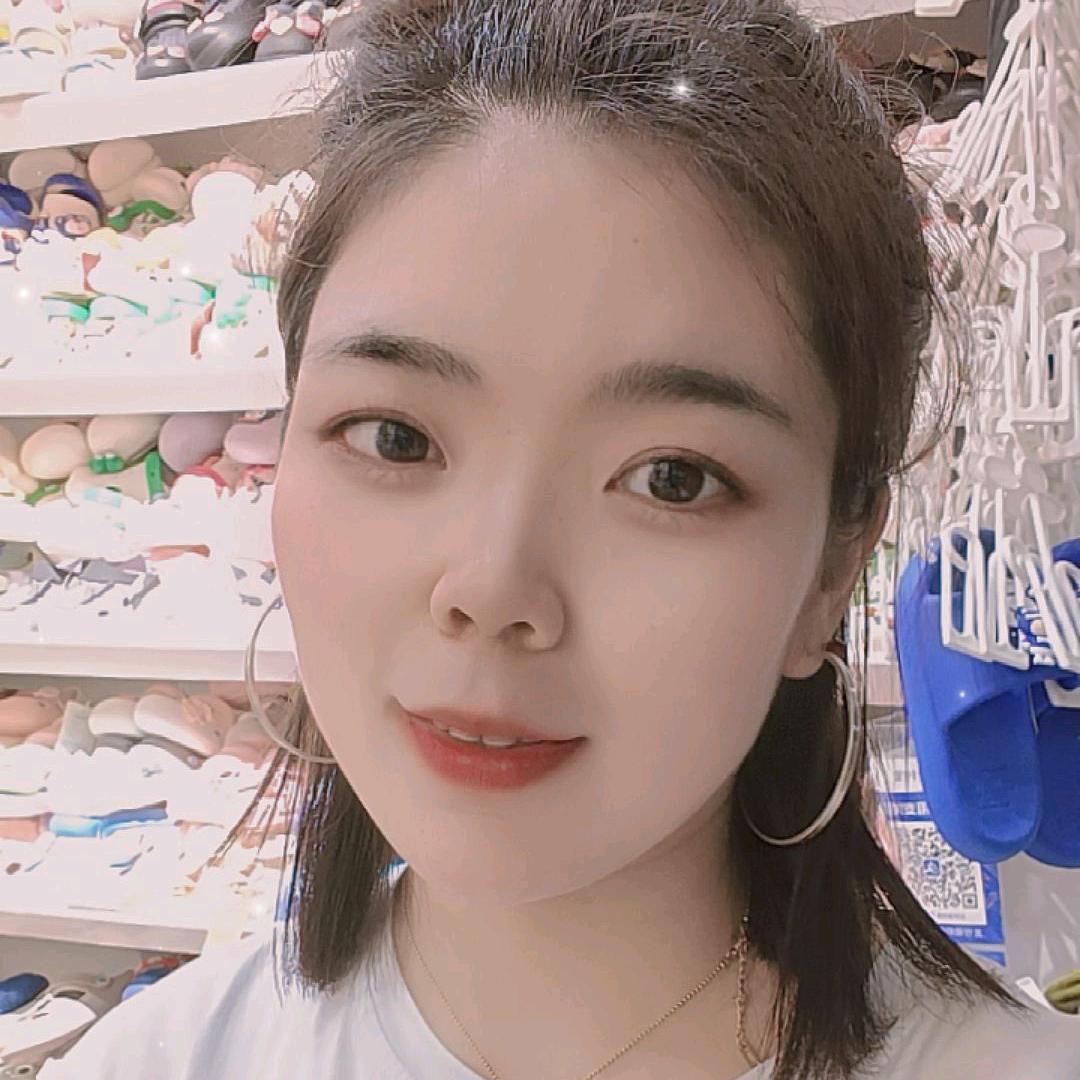 @永济北郊卖拖鞋的李姑娘