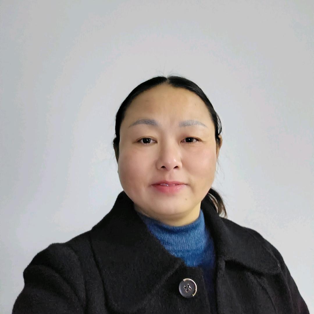 何小小