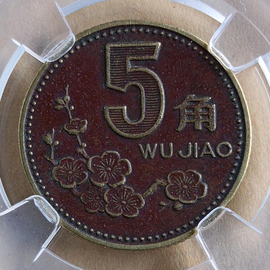 一草一木。