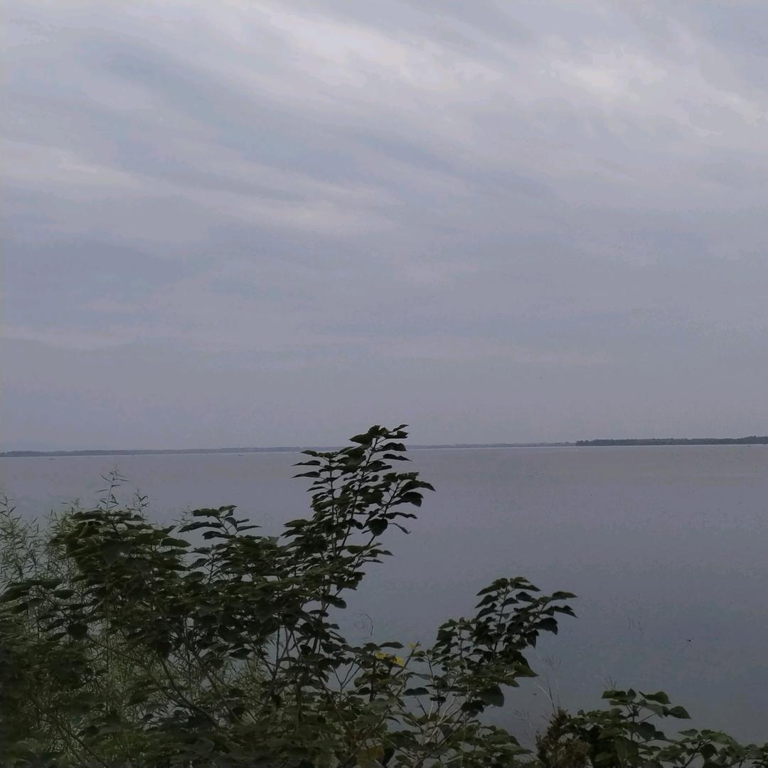 人生如戏，亦如梦。