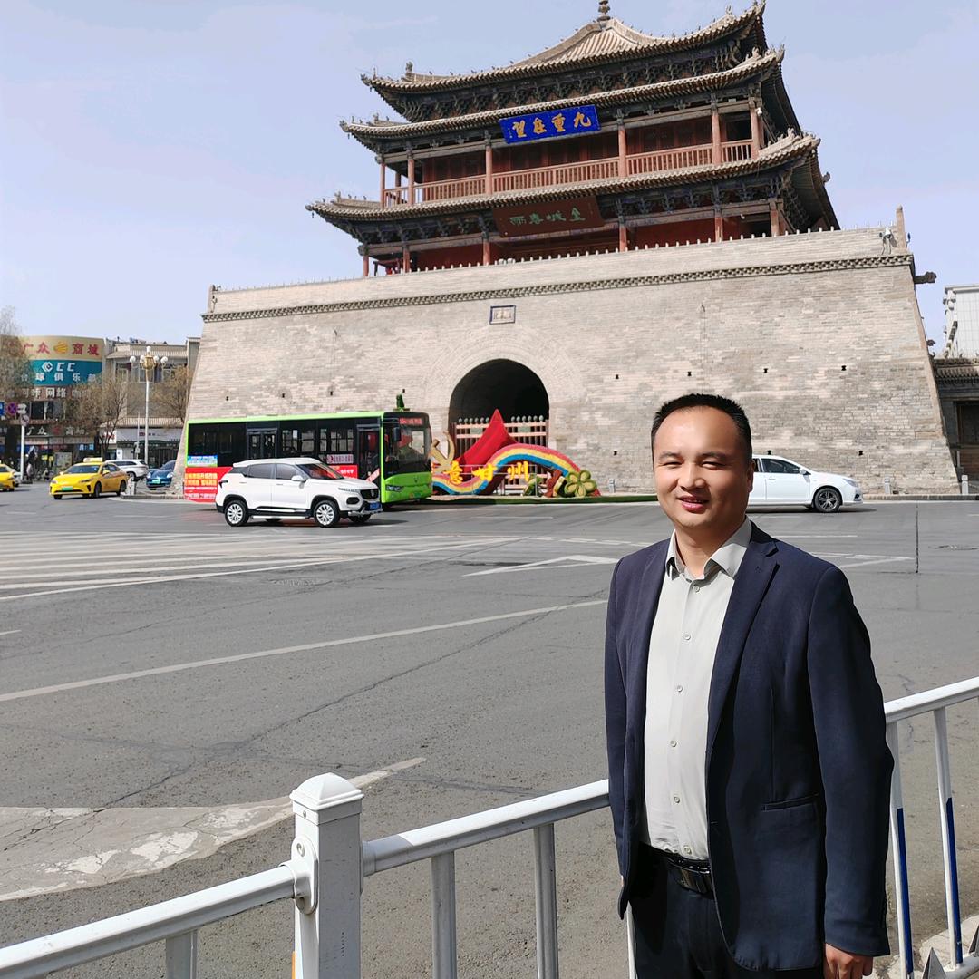 甘肃省丝路吉旅~国亮