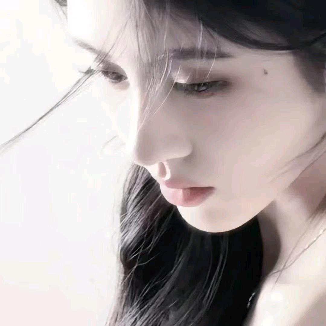 青木ฅ