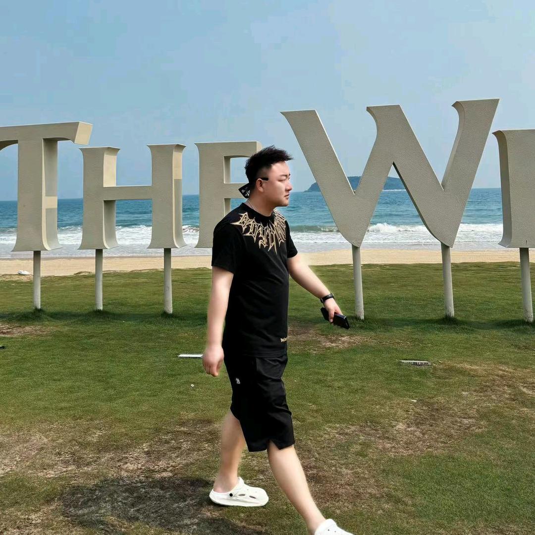 张小浩