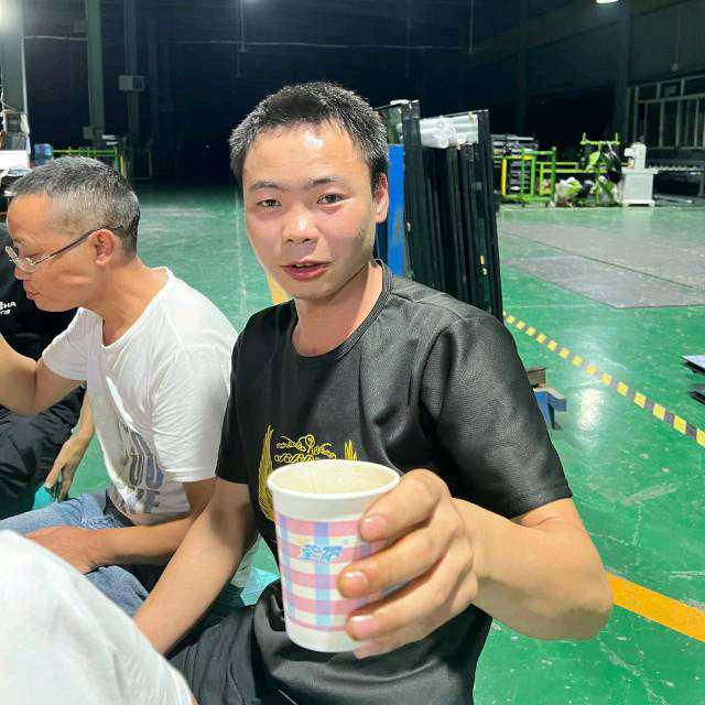 门窗奥丽莎定制（小谢）