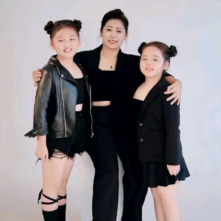 国家级一级演员那家军