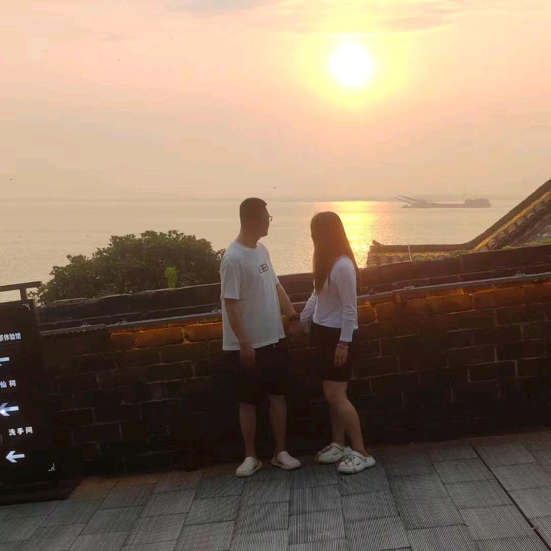 安静的大宝剑