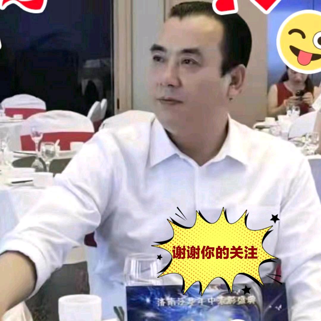 万泽先生