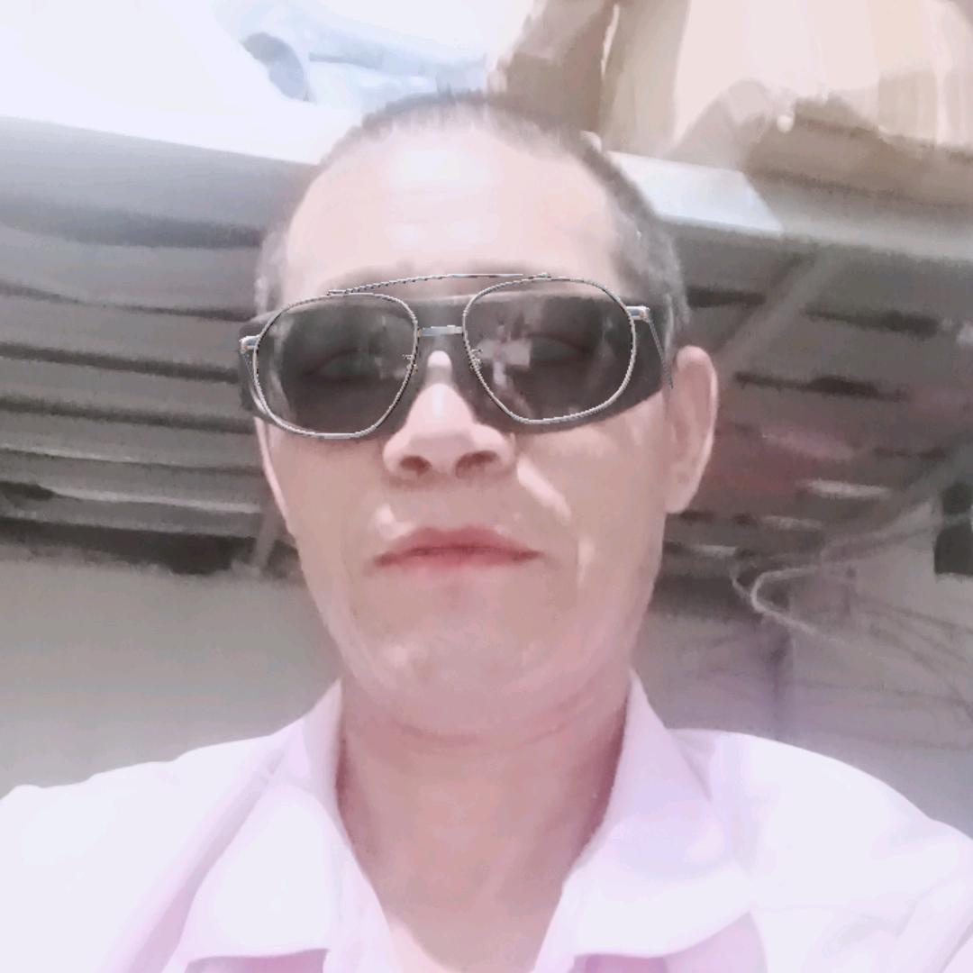 楊二哥：是瑶宝。