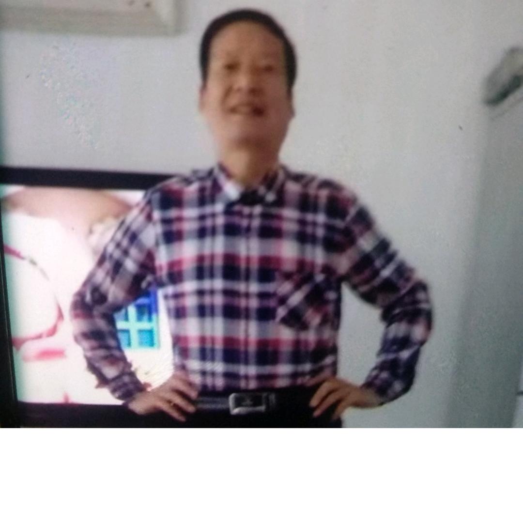 爱唱歌的老顽童