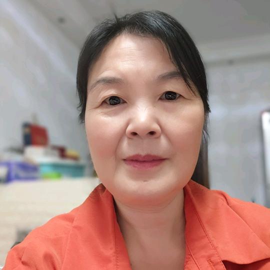 晴晴姐早上8点40开播凡28