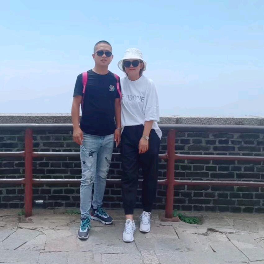 W 让小刘开心♥