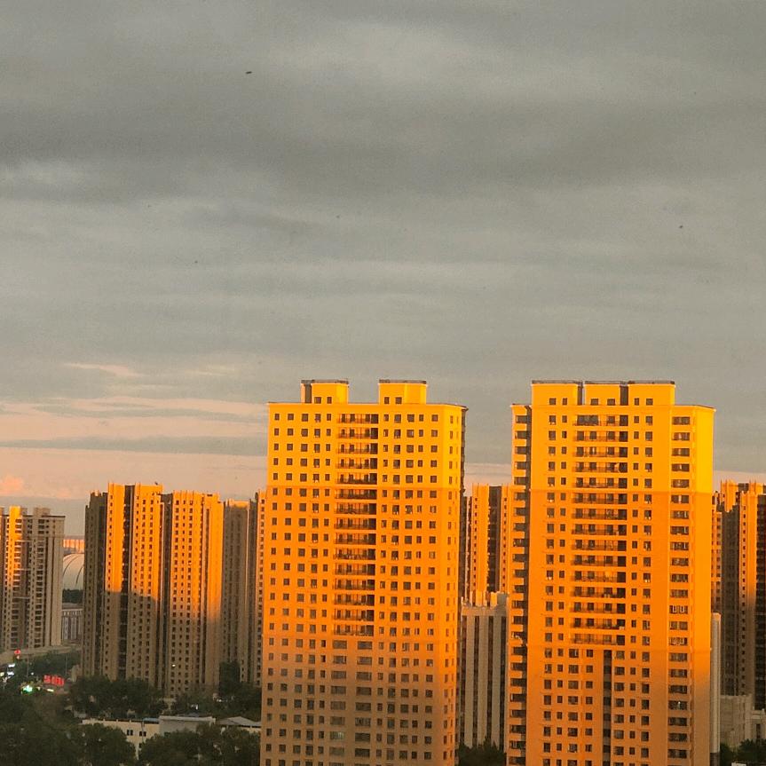 傲视群山
