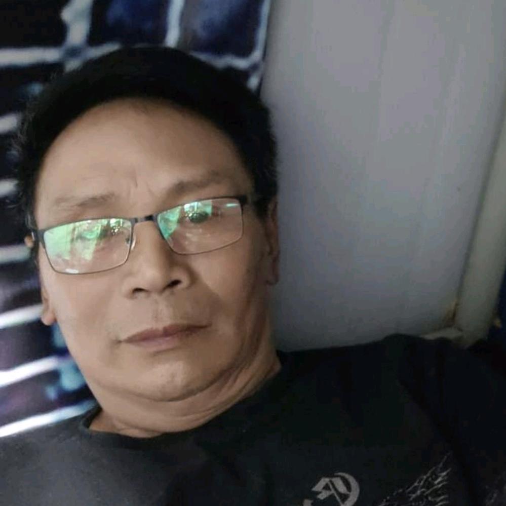 老帅哥