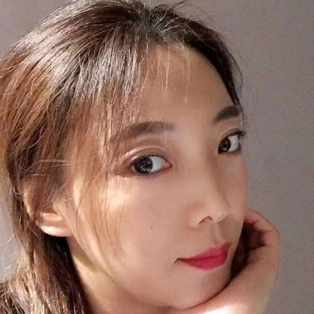 @满族姑娘【二小姐】