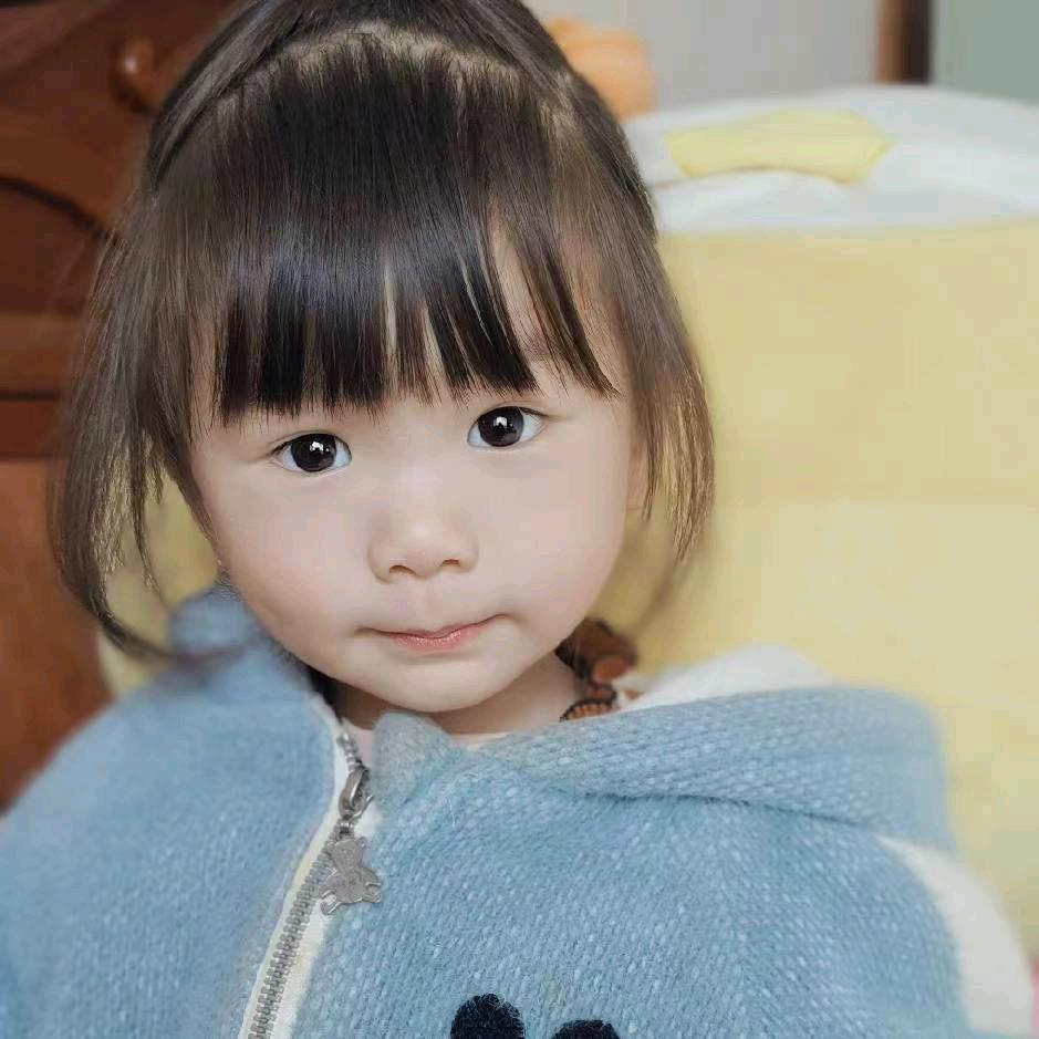 萌系小妞