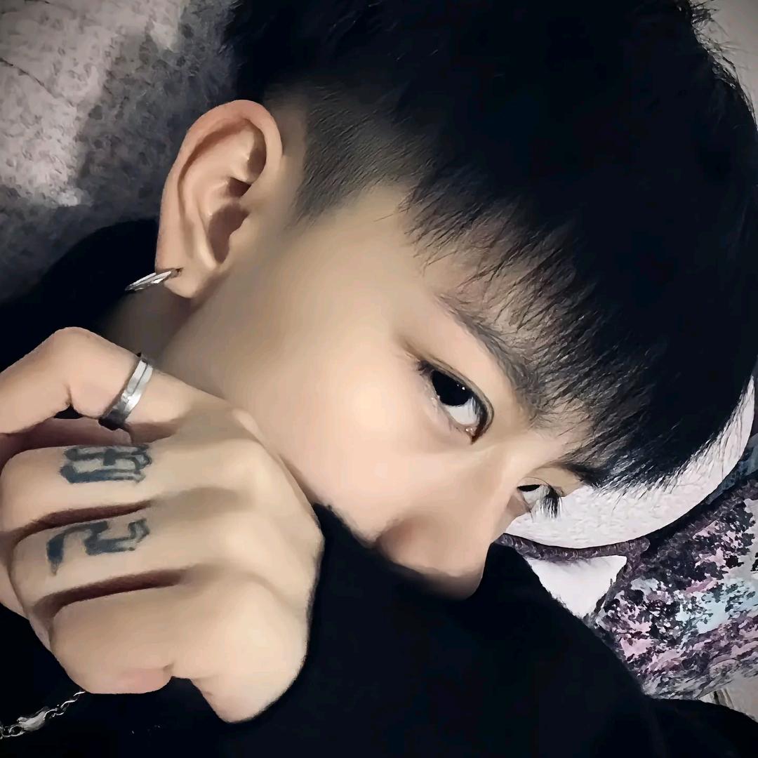 ༺༽༾ཊ阿💲热旦ཏ༿༼༻ 