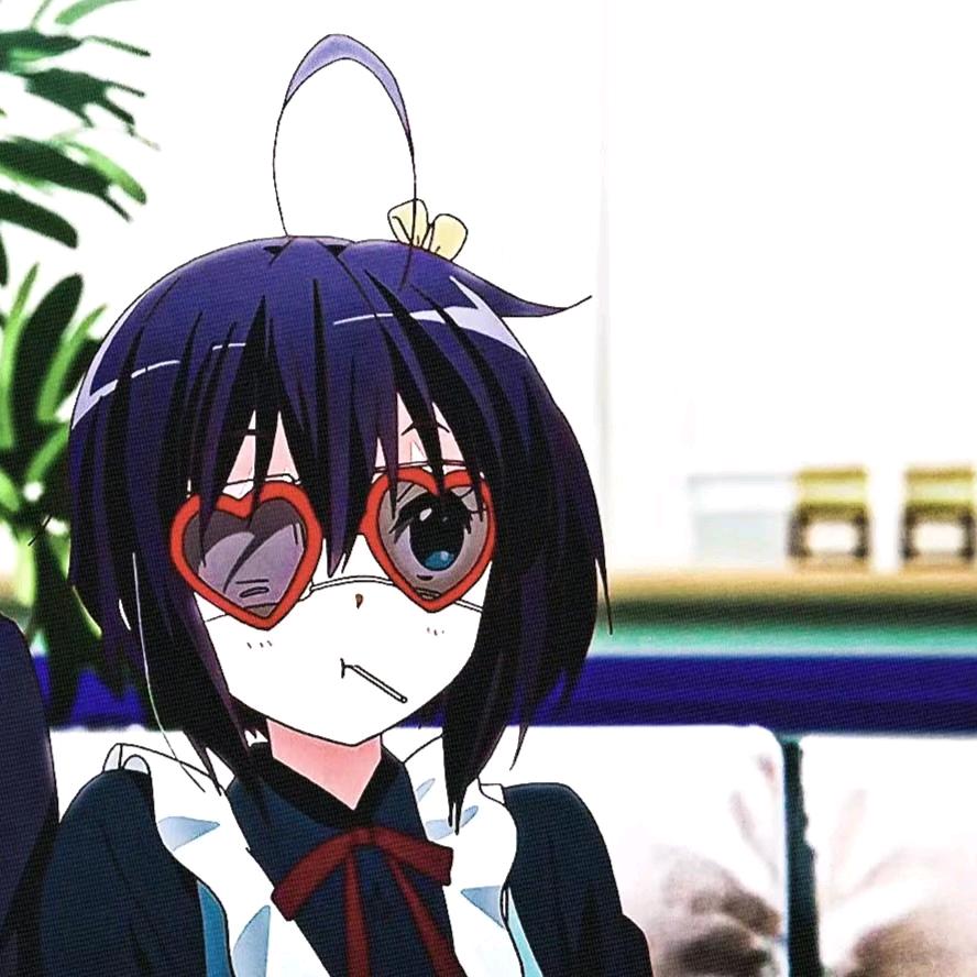 山茶花开在年糕里