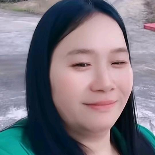 小红红