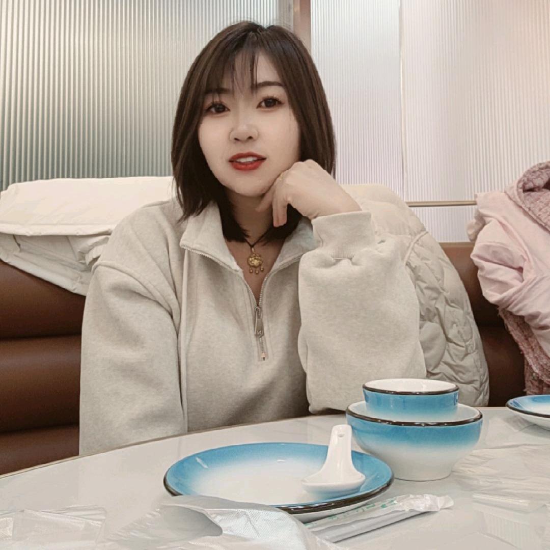 卖大盘鸡的小姐姐