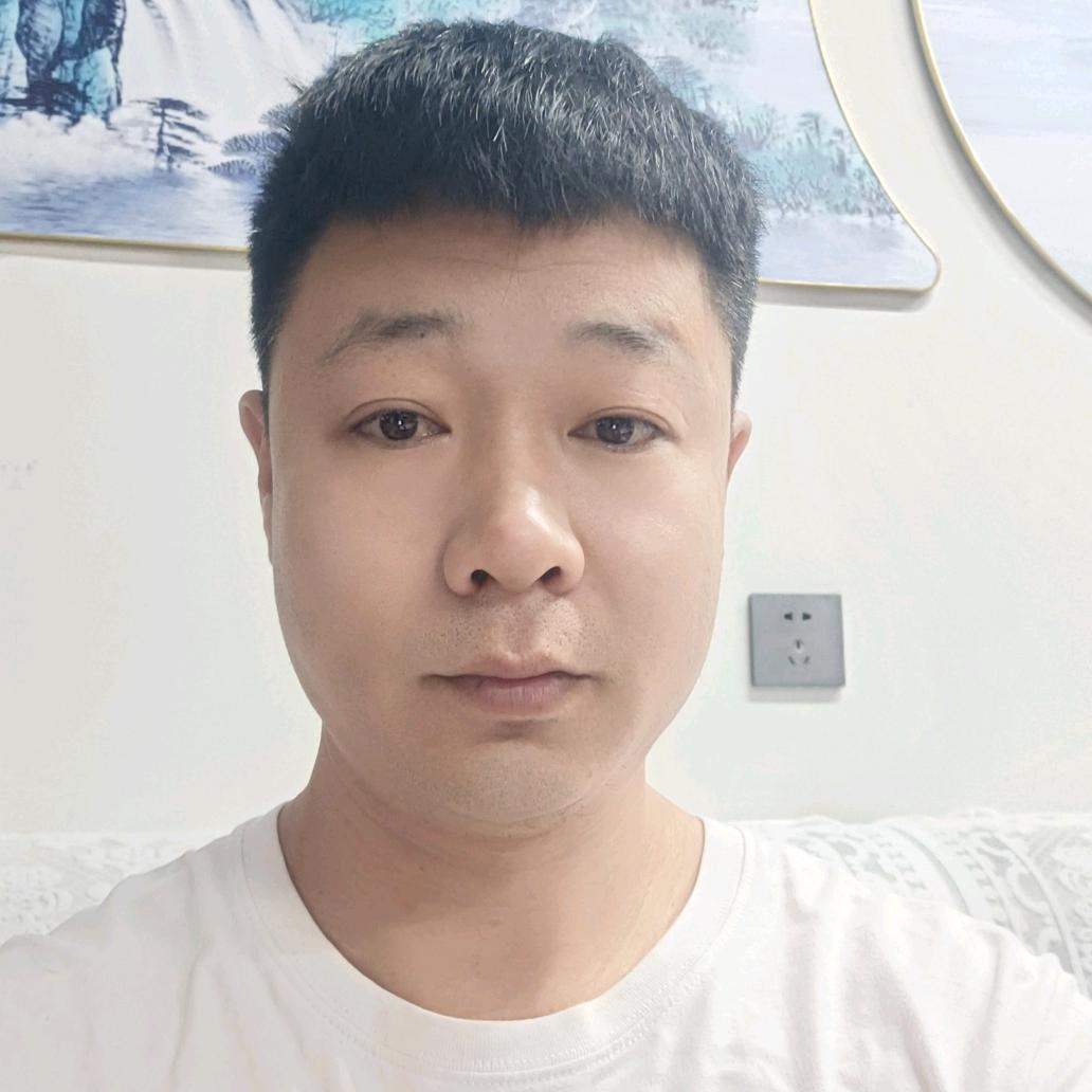贴砖小哥