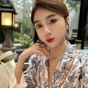小秀秀睡衣穿搭