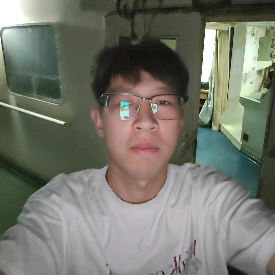小阿伟航海记