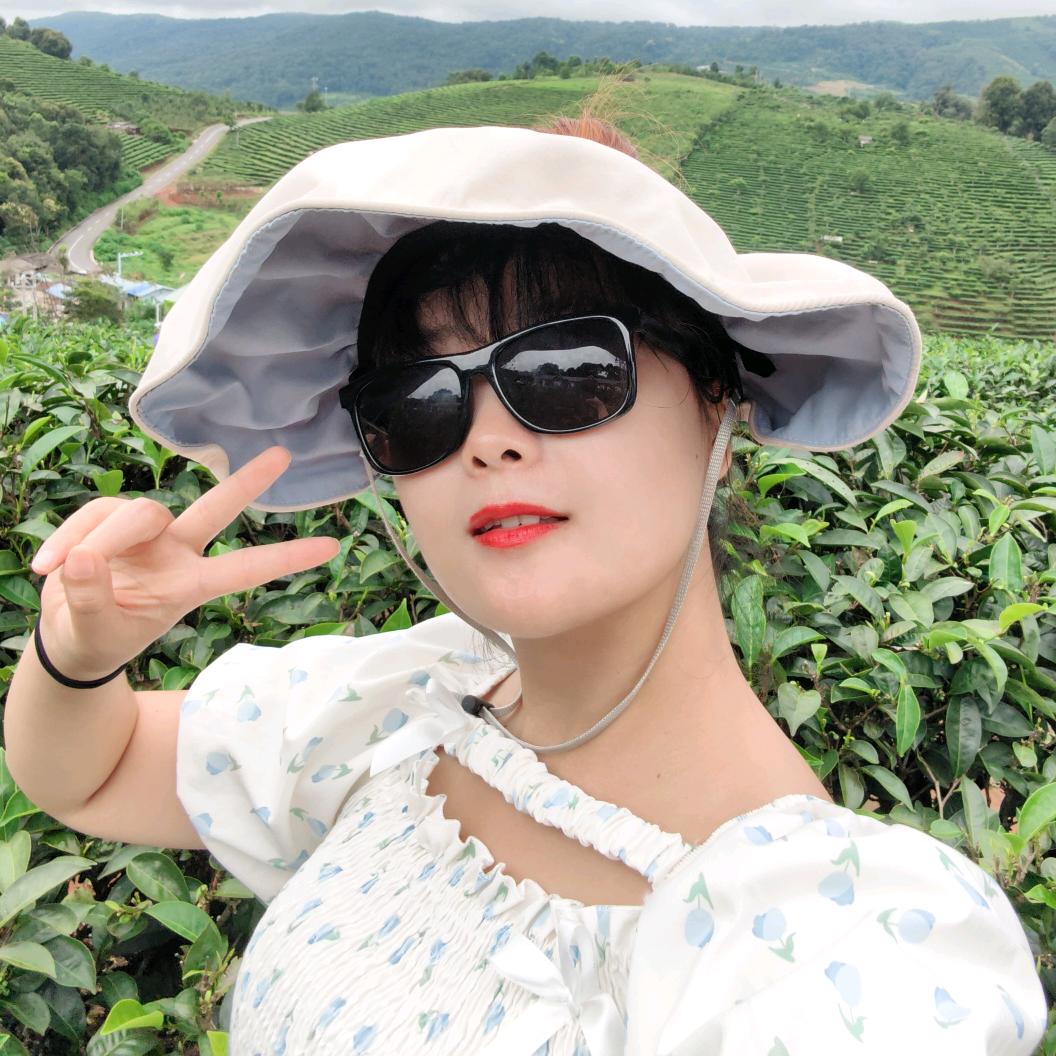 年年大口吃四方