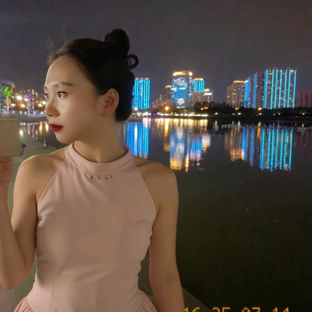 珊珊🌸