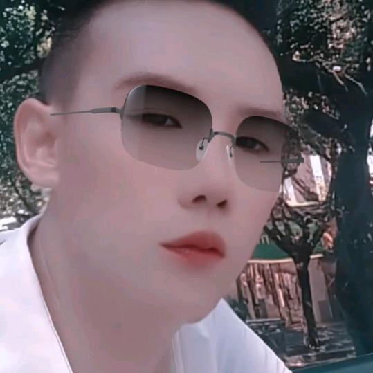 🇨🇳神鹰🦅风哥✈️