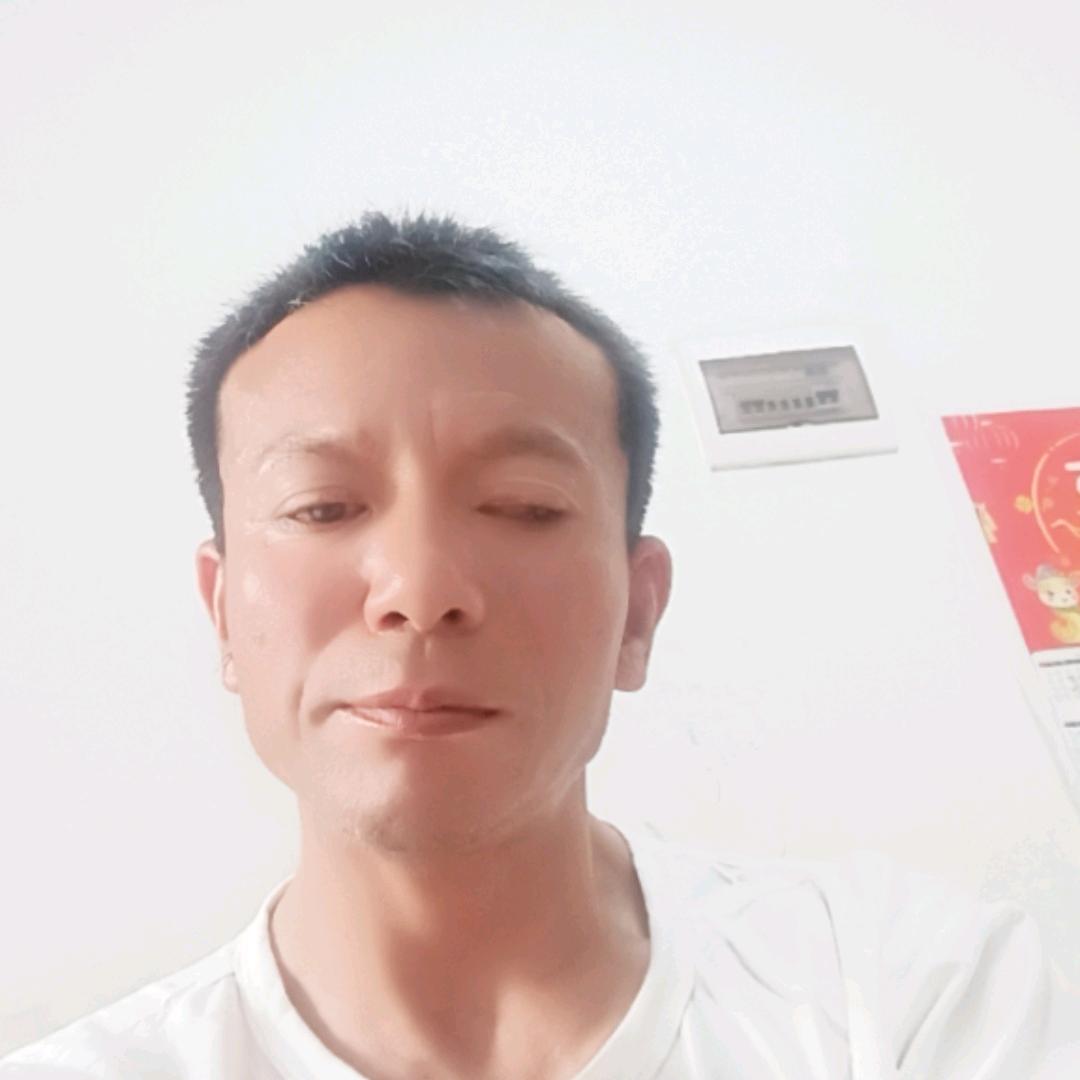 邹鑫文