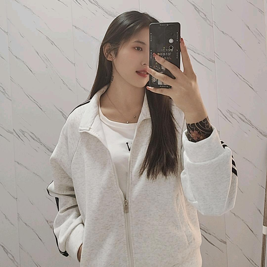 阿丽😜