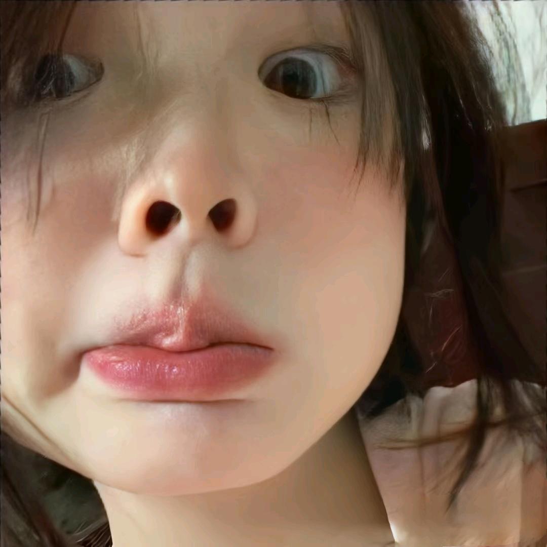 𝗔𝘂𝗿𝗼𝗿𝗮