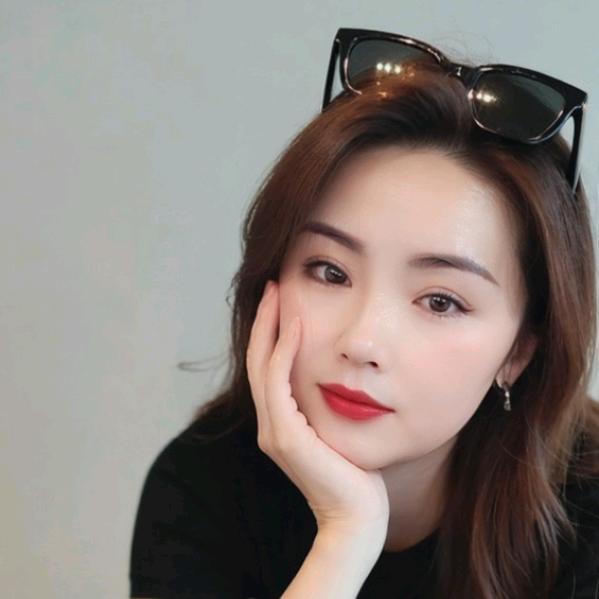 随心翩翩起舞💞