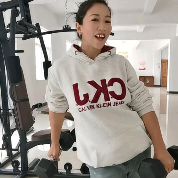 湘西大妹子