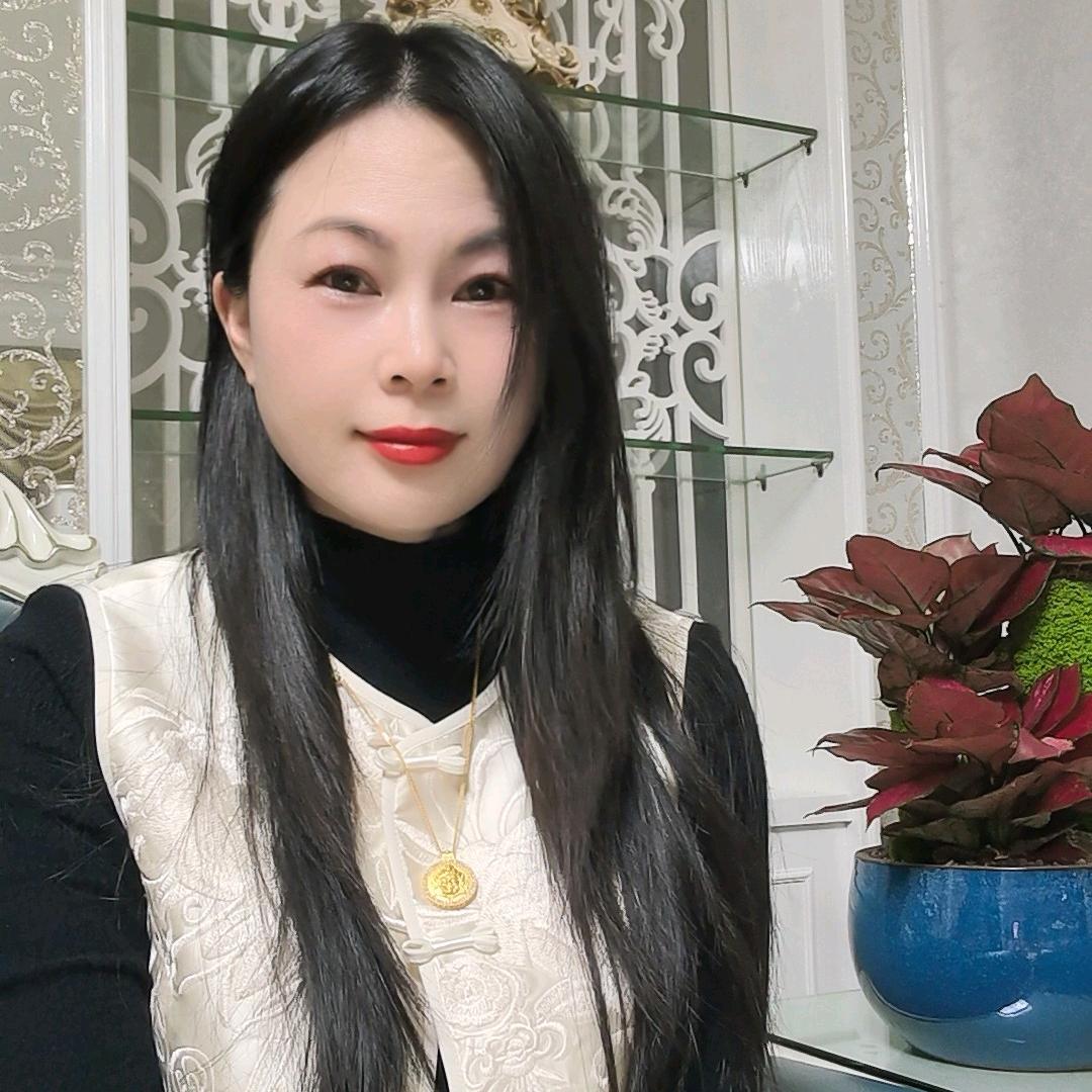 圆脸姐姐💕