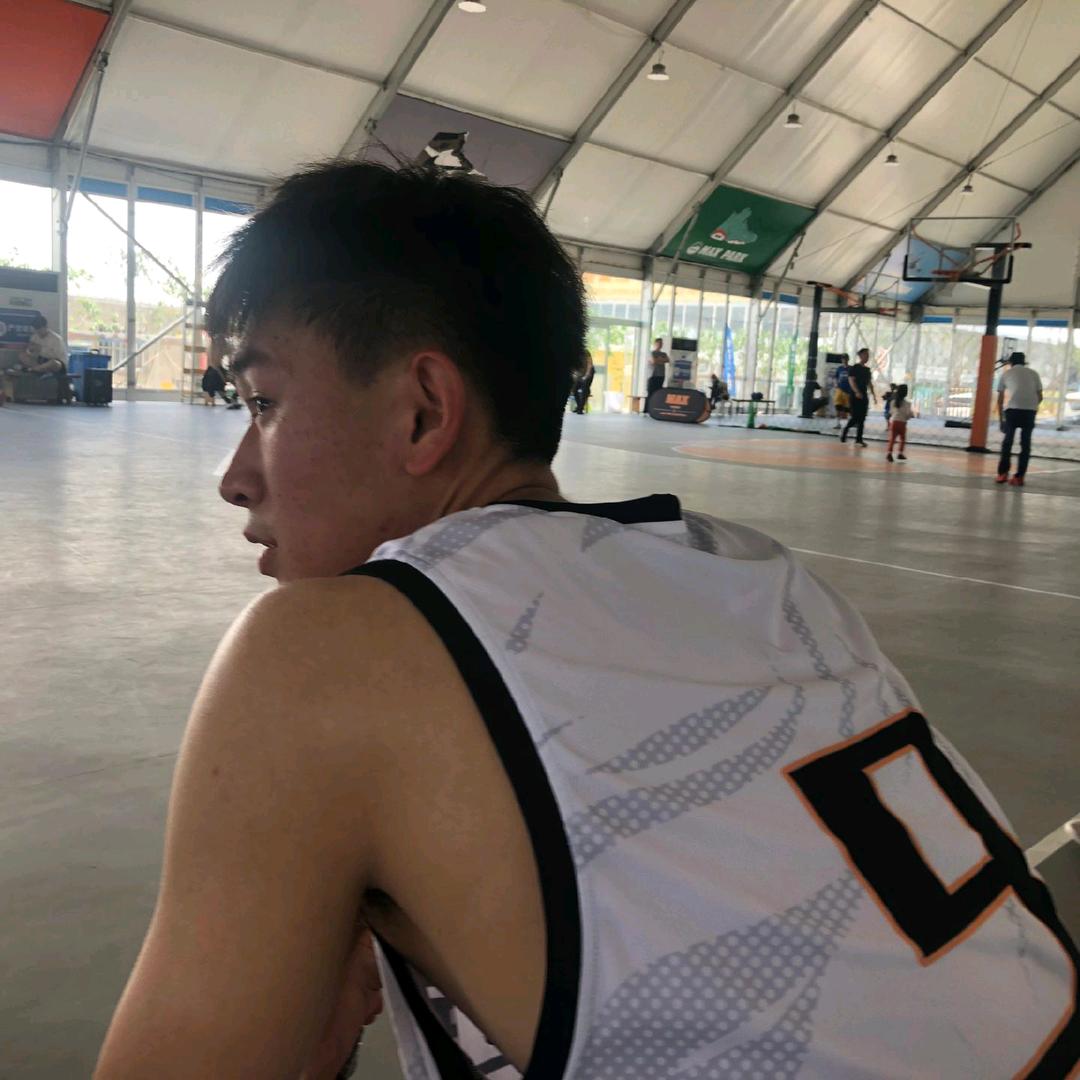 小王是9号🏀