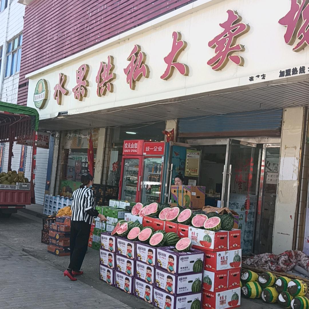 滨海小杨哥