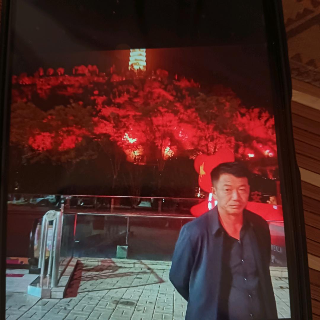 相见恨晚