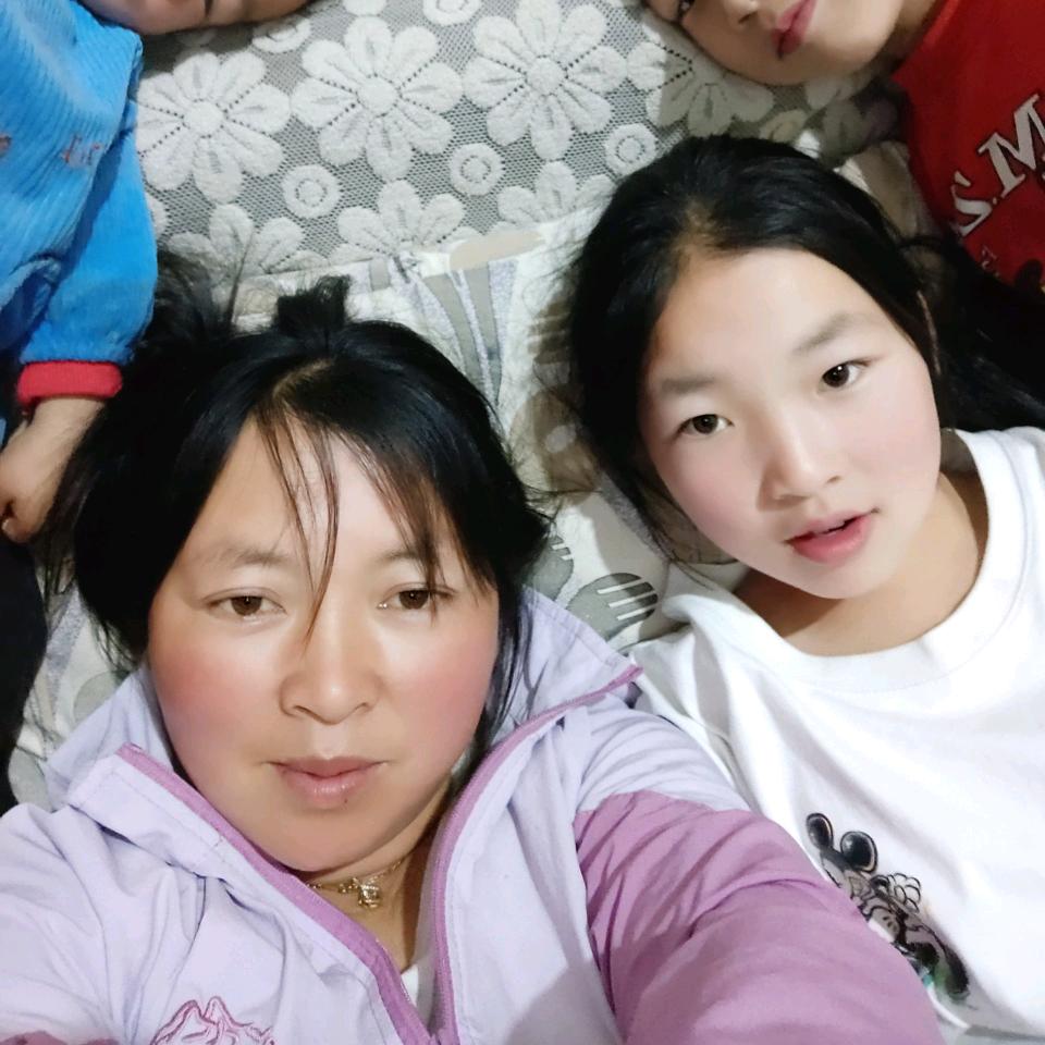 做人难👭 难做人👭。