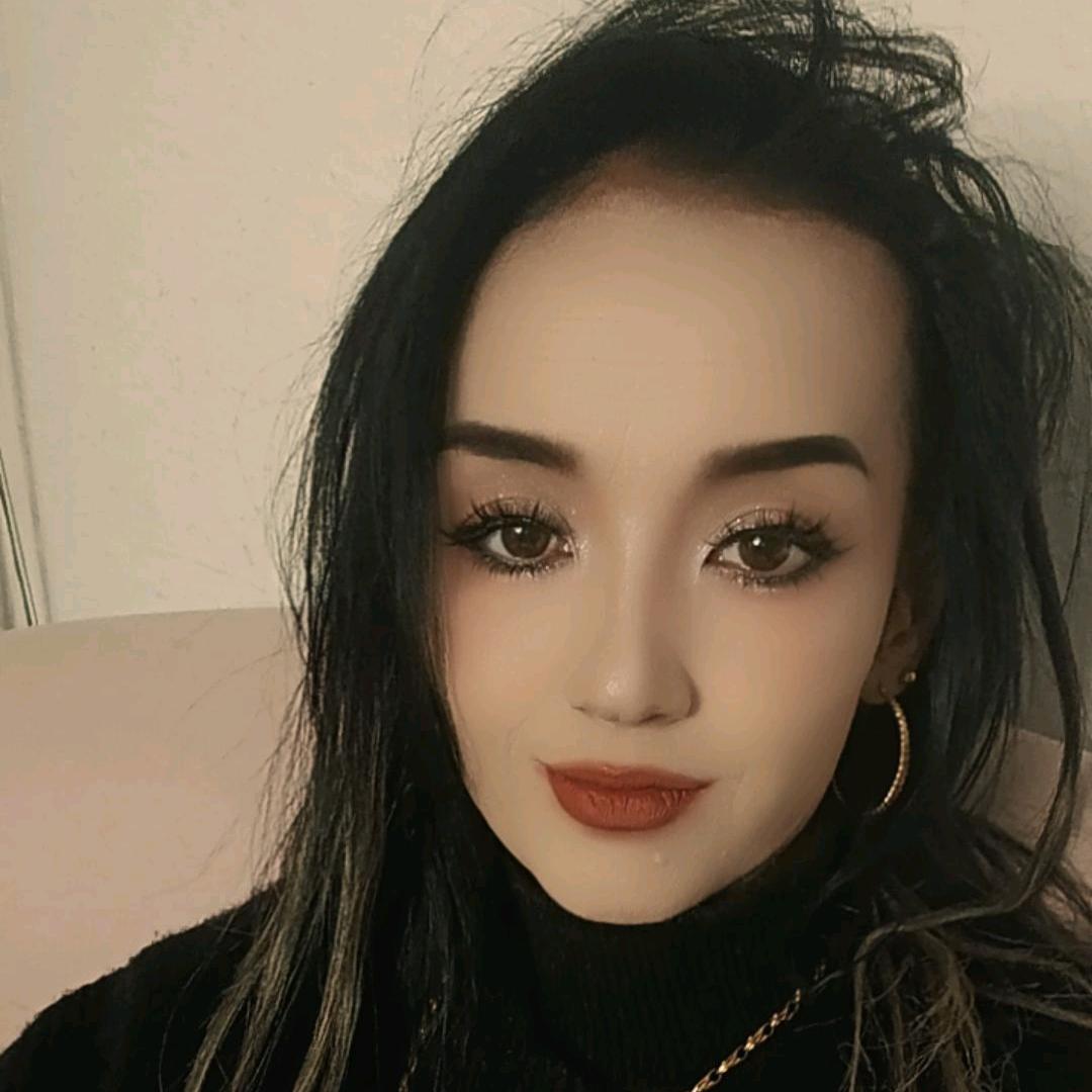 化妆师  𝒶𝒹𝒾𝓁𝒶