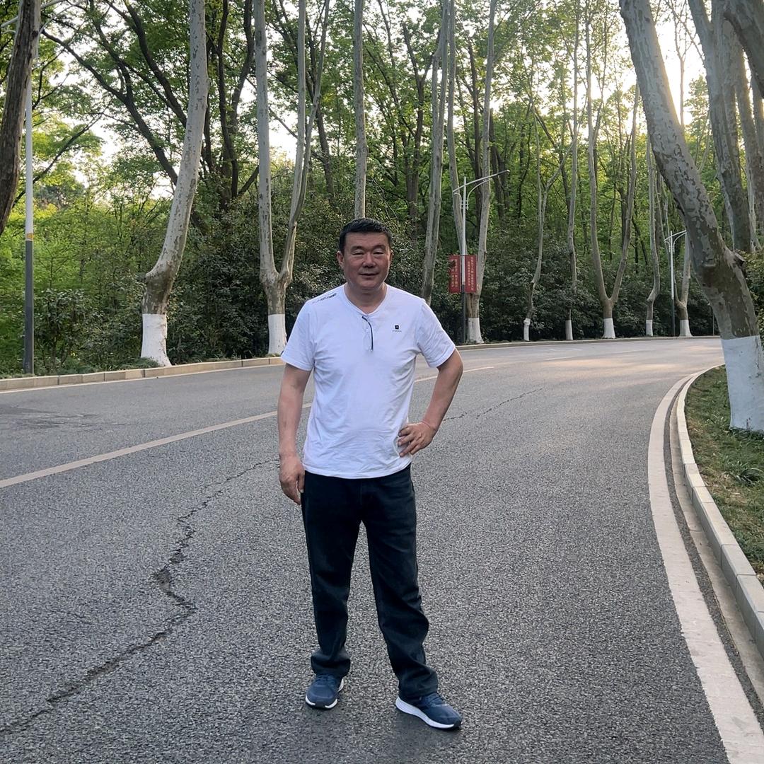 老铁