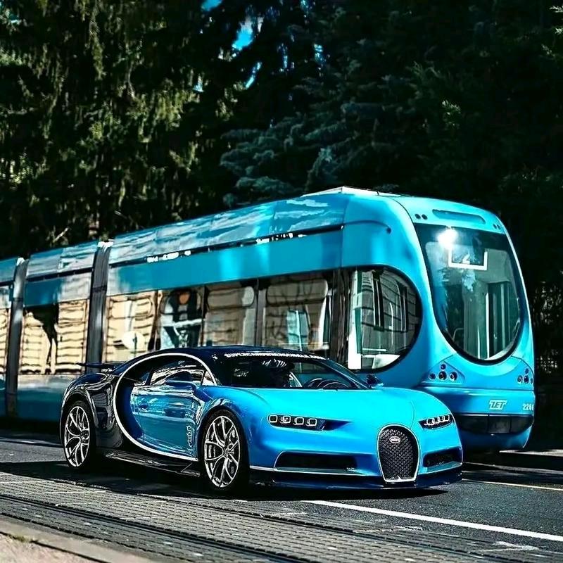 跑車人😇😇😇