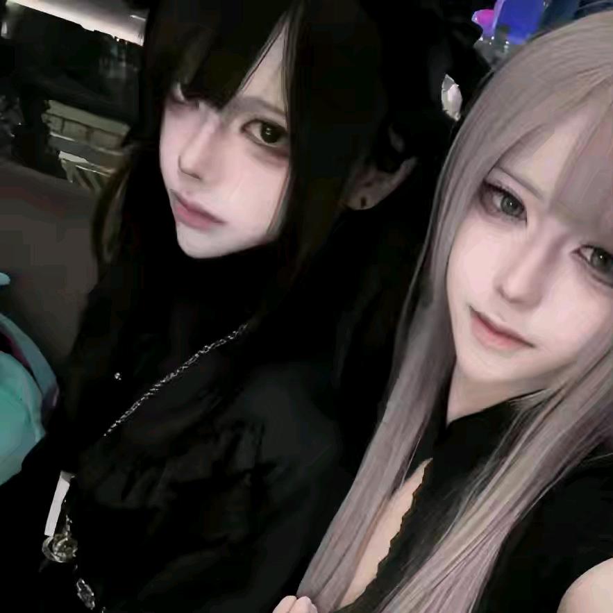 女の子が疲れている