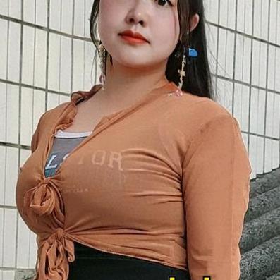 杨美美，单身女人